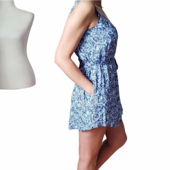 ⭐️4/$20⭐️Gap Flowy Dress XS - Picture 3 of 7